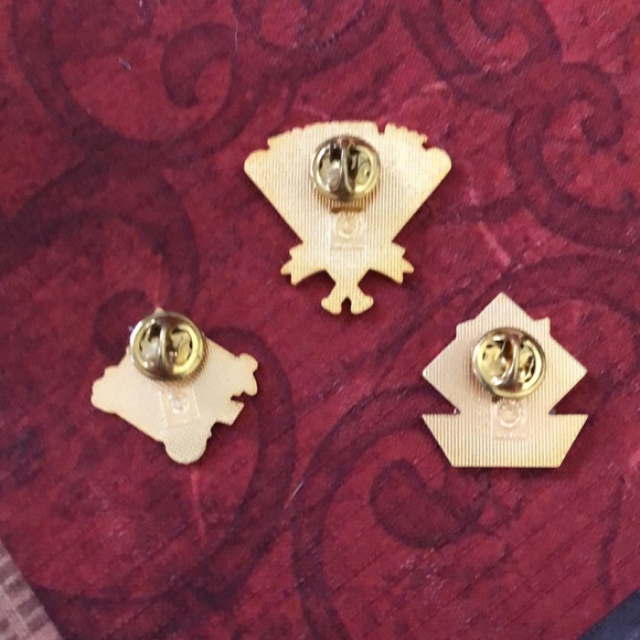 🇨🇦Blue Jays World Series Champions Pin Set. - Picture 7 of 8